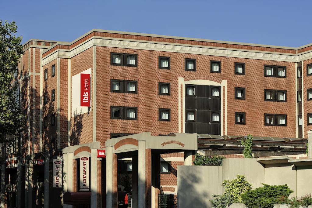 Ibis Lille Centre Gares Hotel Exterior foto